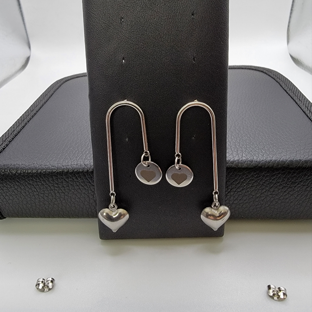 Pair Of Hearts Simple Symmetry Dangle Drop Earrings 22$